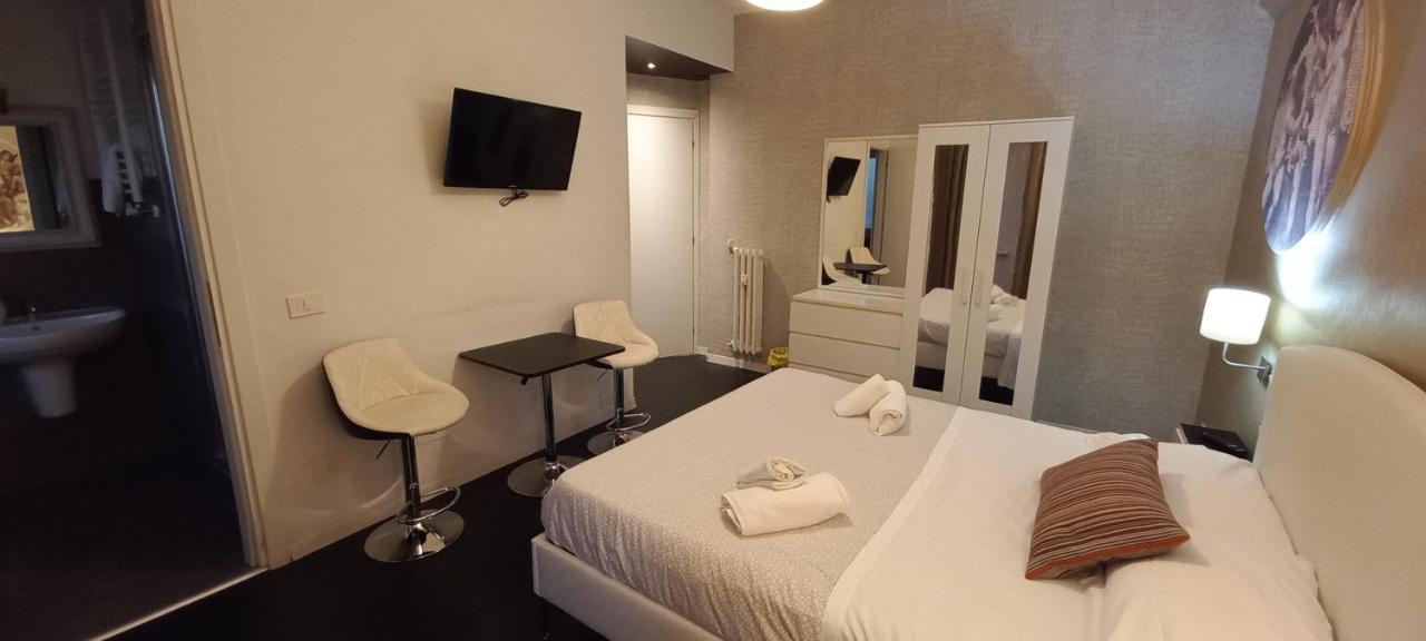 Casa Vacanze Felicita Rome Bagian luar foto