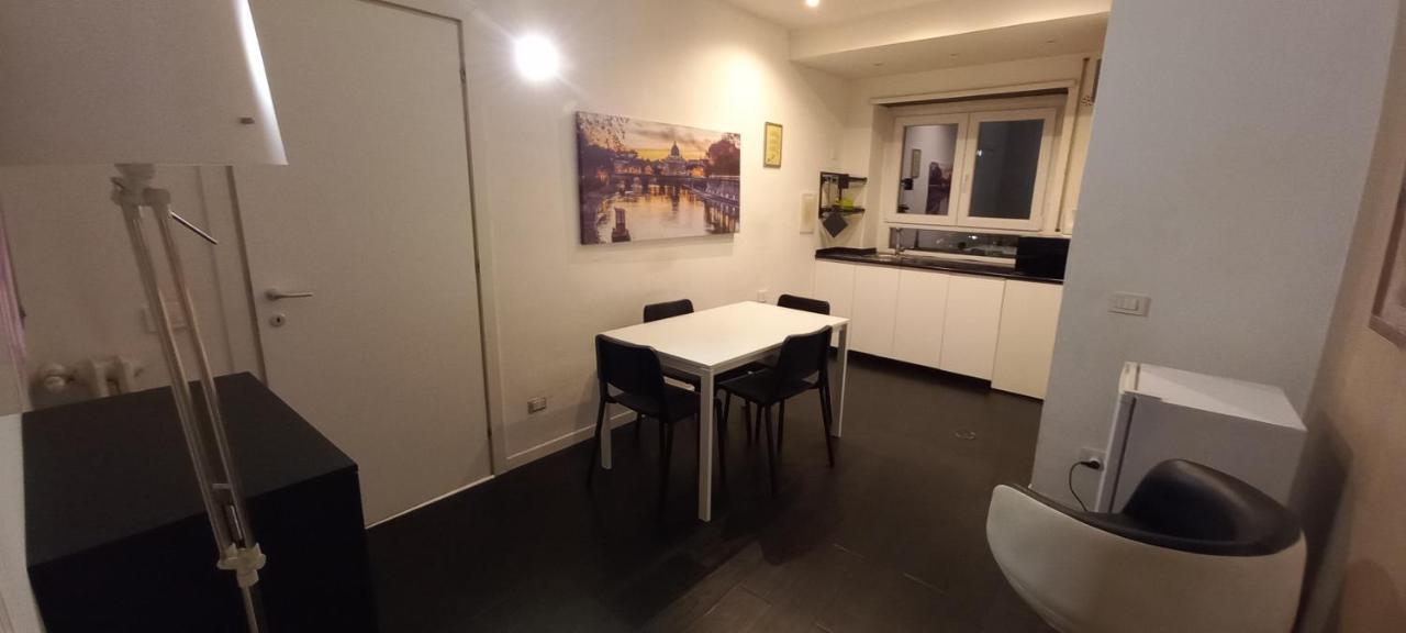 Casa Vacanze Felicita Rome Bagian luar foto